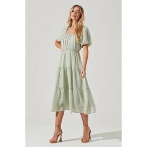 ASTR The Label Sage Green Puff Sleeve Tiered Midi Dress Small AC12384